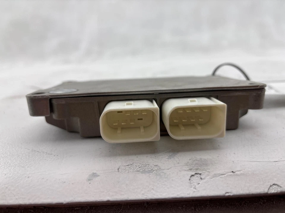 07-10 BMW E60 E61 E90 E91 E92 328 Gearbox Transfer Case Control Module OEM - Image 2 of 4