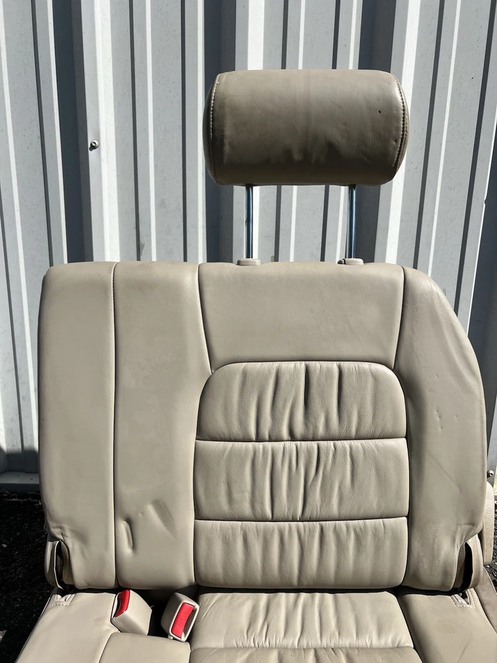 LEXUS LX470 TOYOTA LAND CRUISER 1998-02 TERCERA FILA ASIENTO CONDUCTOR IZQUIERDO BEIGE OEM Foto 2 de 4