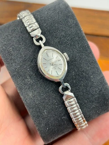 Vintage Seiko Solar Watch Women Winding 17 Jewel Cocktail 15mm Running