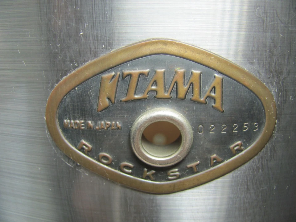 TAMA ROCKSTAR FLOOR TOM DRUM 16X16 VINTAGE ANOS 80 EM ACABAMENTO CROMADO ENEVOADO JAPÃO MAD - Imagem 3 de 4