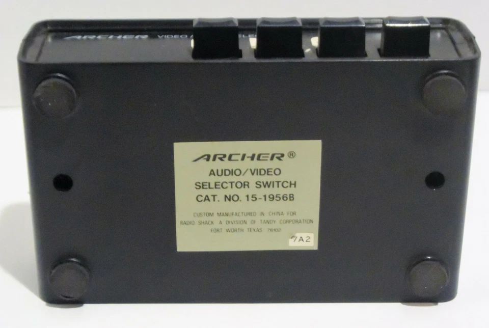 Radio Shack / Archer  Audio Video Selector Switch Model 15-1956B - Image 4 of 4