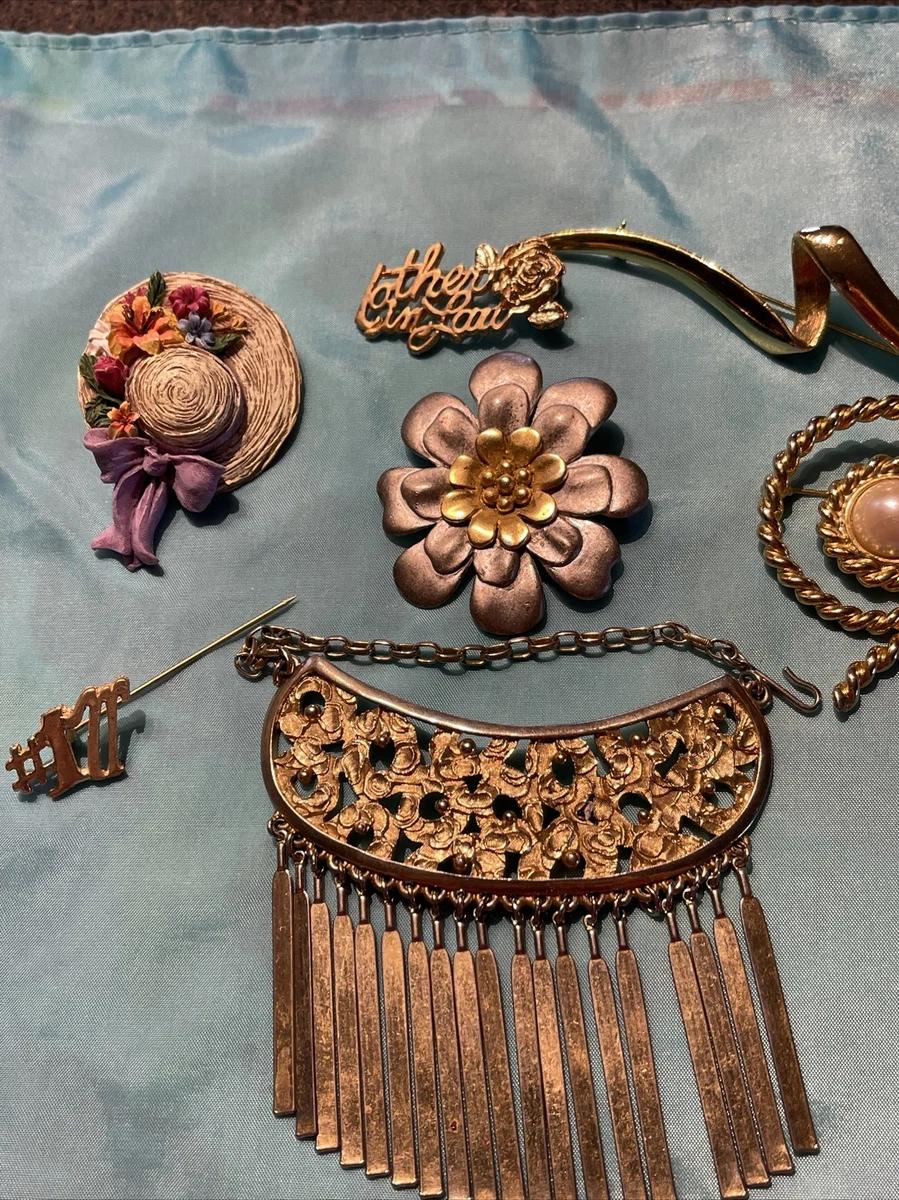 Vintage Crafting Jewelry  Lot Parts Repair Harvest Art  CRF1-14