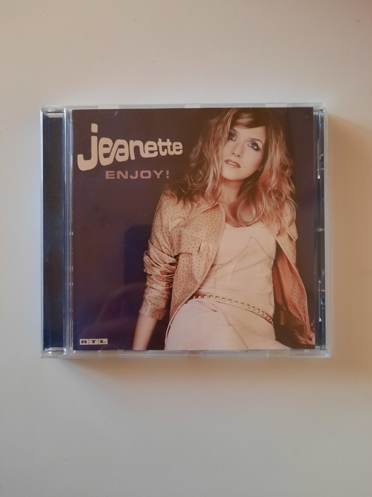 Jeanette Biedermann Bilder: Unleash Your Inner Artist with Fun and Easy Drawing!