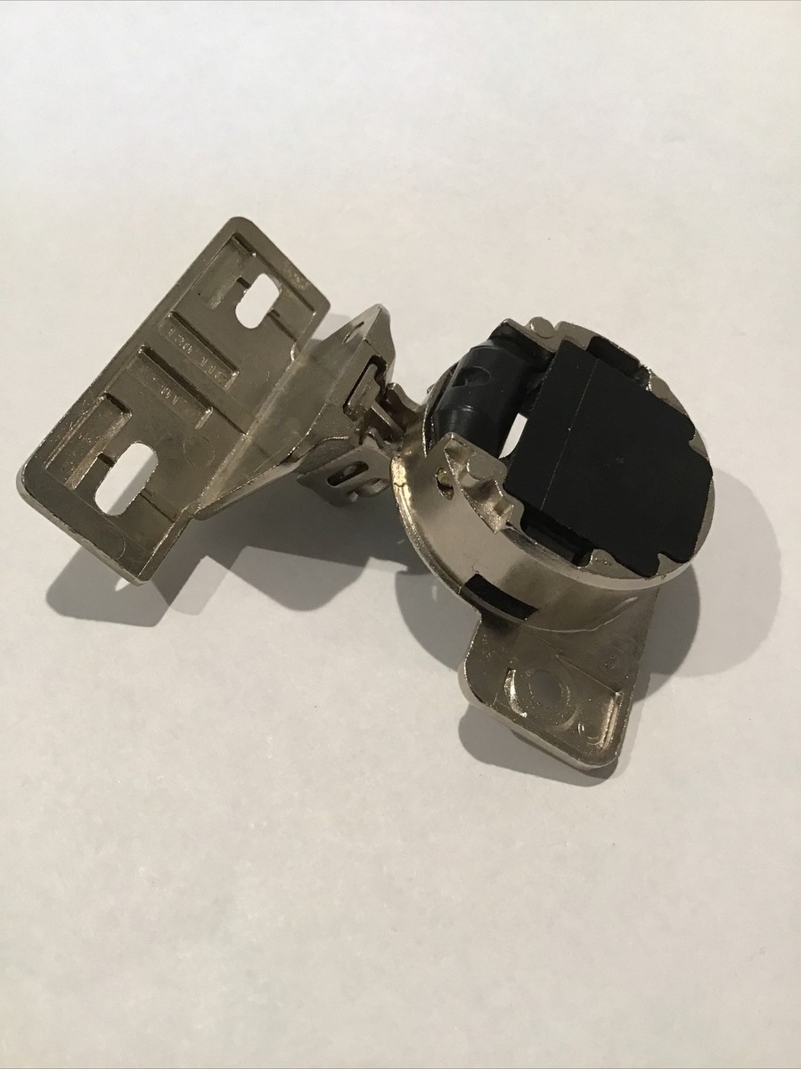 2 Set Blum COMPACT 110° Hnges 30.310-11.02, Nckel w/130.110-01.23