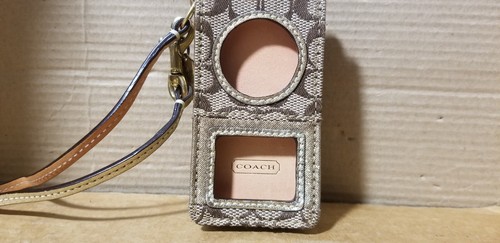 Coach iPod Case Wristlet, VGC - Picture 3 of 19