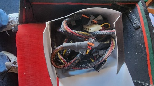 Thermaltake TR2 RX 850W ATX 12V 2.3 80 Plus Bronze TR2 RX-850AH3CH Power Supply - Picture 9 of 12