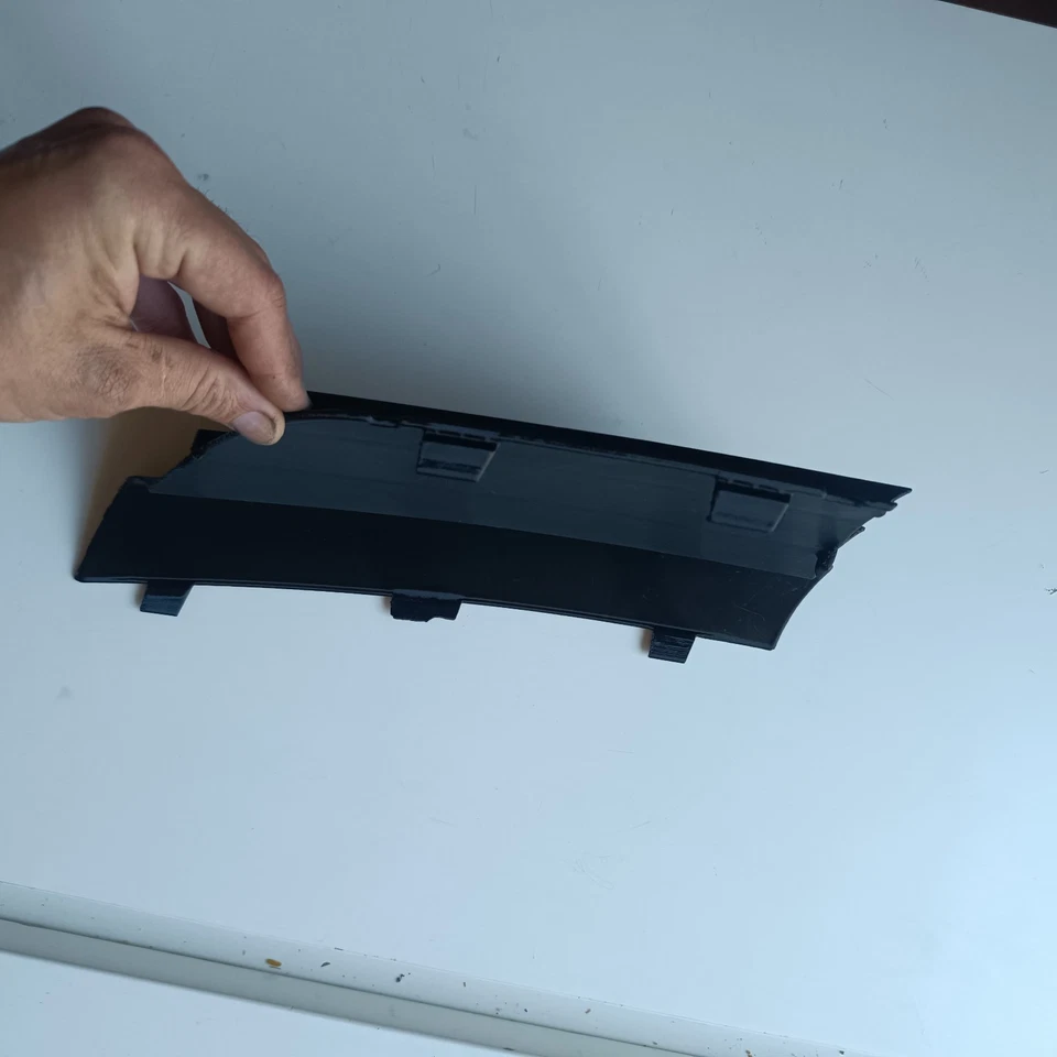 Grille inférieure de pare-chocs pour Peugeot 407 coupé - Photo 2/3