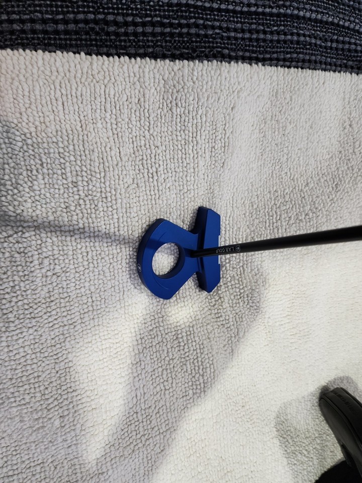 LAB Golf DF3 Blue Putter 35” GraphiteShaft PressPistol 2° Grip W