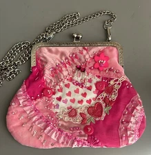 Elegant BEADED PURSE bag, HEART, handmade, embroidered, crossbody,Valentine,PINK