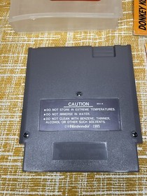 NES NINTENDO DONKEY KONG Classic great condition With Box And Instructions