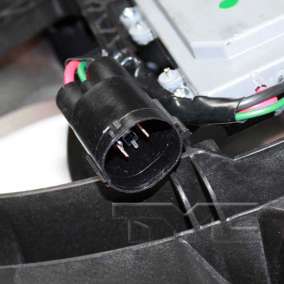 Conjunto de ventilador condensador y radiador doble TYC para Ford Crown Victoria 2006-2011 Foto 4 de 4