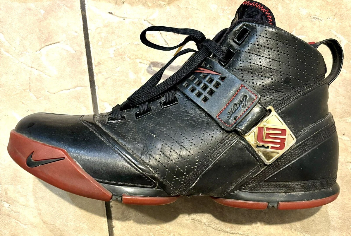 Nike Zoom LeBron 5 Black Varsity Crimson for Sale | Authenticity