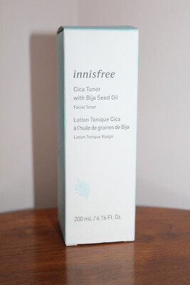 INNISFREE CICA FACIAL TONER WITH BIJA SEED OIL 200 ML / 6.76 FL. OZ