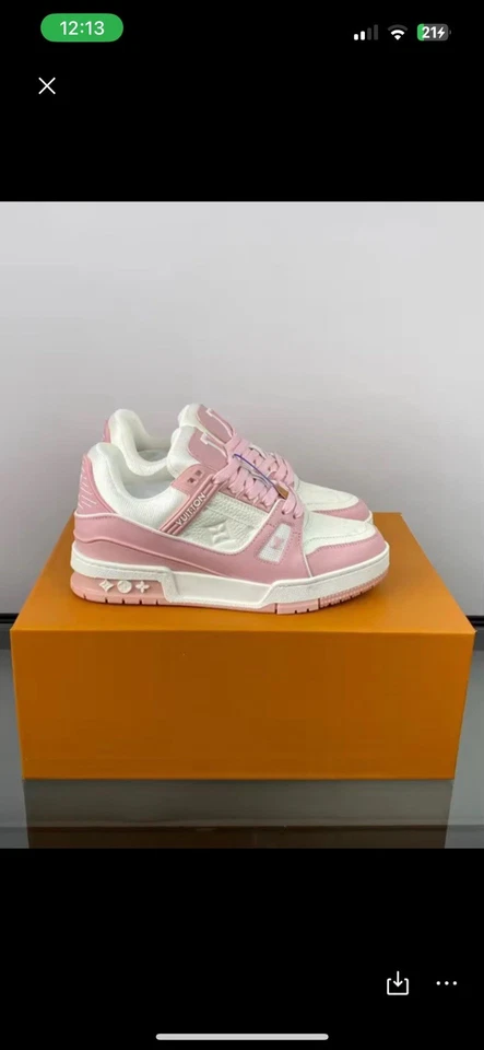 louis vuitton EE. UU. talla 6,5 y 7,5| viene con bolsa para el polvo, papeles Foto 3 de 4