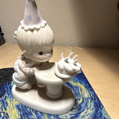 Precious Moments 1992 ''May Your Every Wish Come True'' Porcelain Figurine 6in