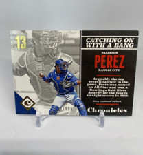 2017 Panini Chronicles Salvador Perez #20 Gold /999 - Royals (BP)