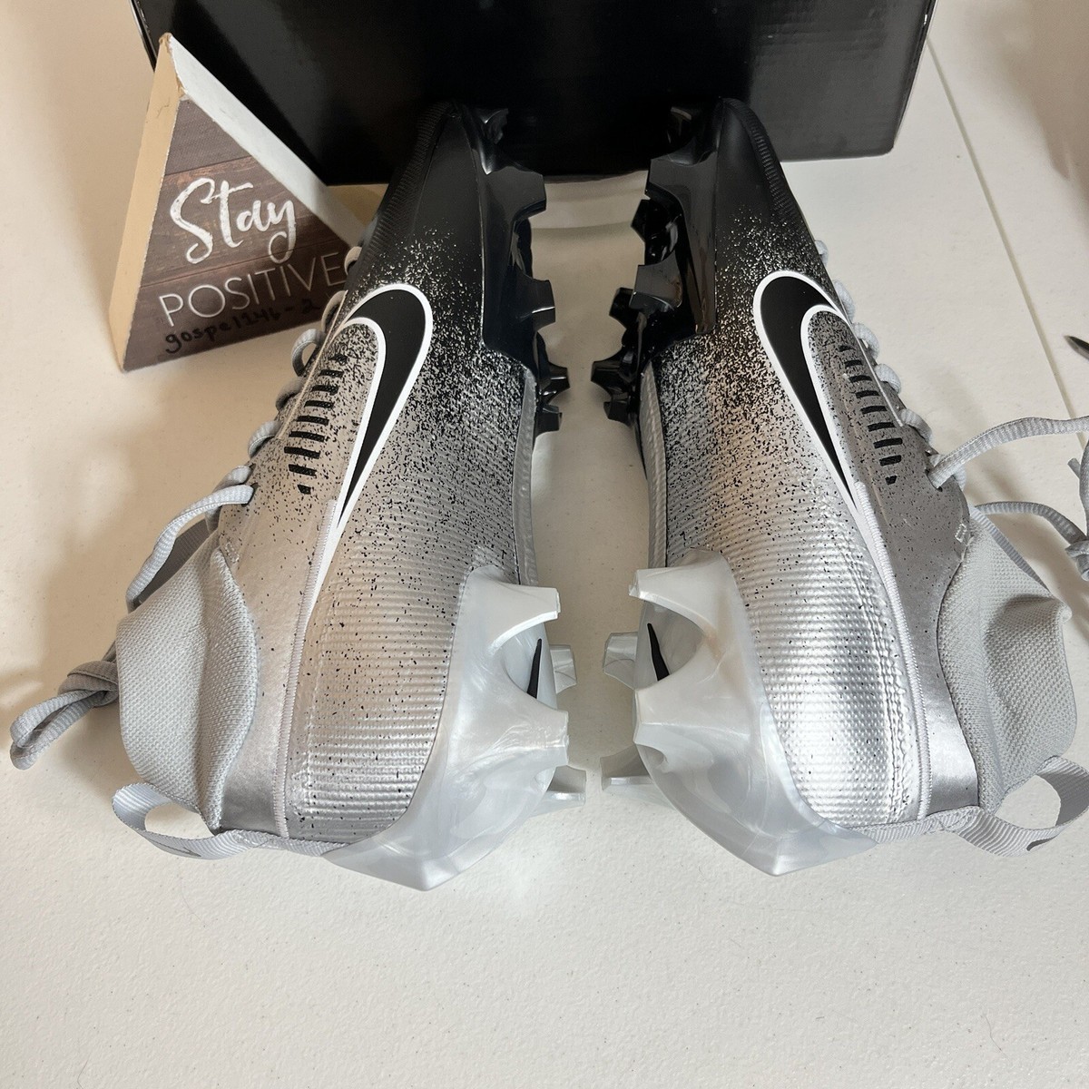 Nike Vapor Edge Pro 360 2 Men’s Football Cleats Metallic Silver Black Size 14 Nike Vapor Edge Pro 360 2 Mens Size 14 Football Cleat HF3454  main image 4