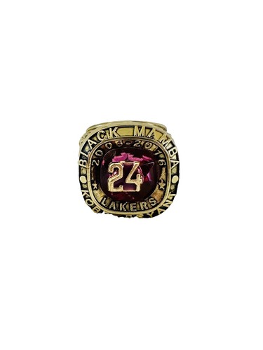 Kobe Bryant - Los Angeles Lakers Championship 5 Ring Set With Wooden Display Box | eBay