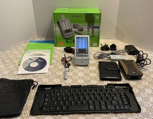 SONY CLIE PEG-N760C with Accessories