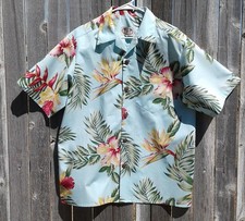 Hawaiian Fabric BTY, 100 Cotton. You Are Buying The Fabric-NOT The Shirt.