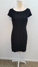 BANANA REPUBLIC SIZE MEDIUM BLACK RUFFLED TIERED STRETCHY PULLOVER SHEATH DRESS
