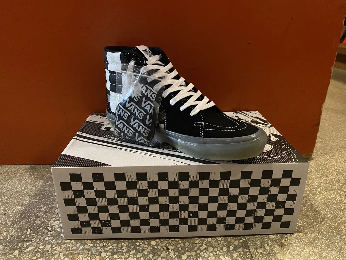 Vans sk8 hi pro on cheap feet