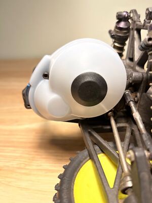 BOKI Racing Unpainted RC10 B3 Deja-Vu Tu With Wing Team Associated - Foto 2