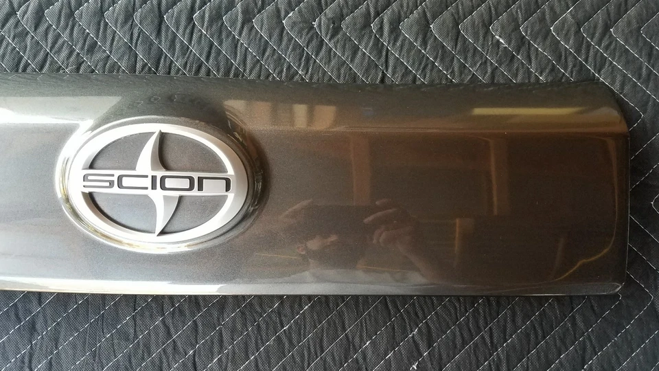 Cubierta de manija de puerta trasera genuina Scion XD 2008-14 Foto 3 de 4
