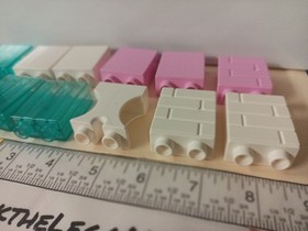 Lego Duplo 10844 Minnie Mouse Bow-tique 4 Window 3 Brick 1x2x2 Wall Parts Only