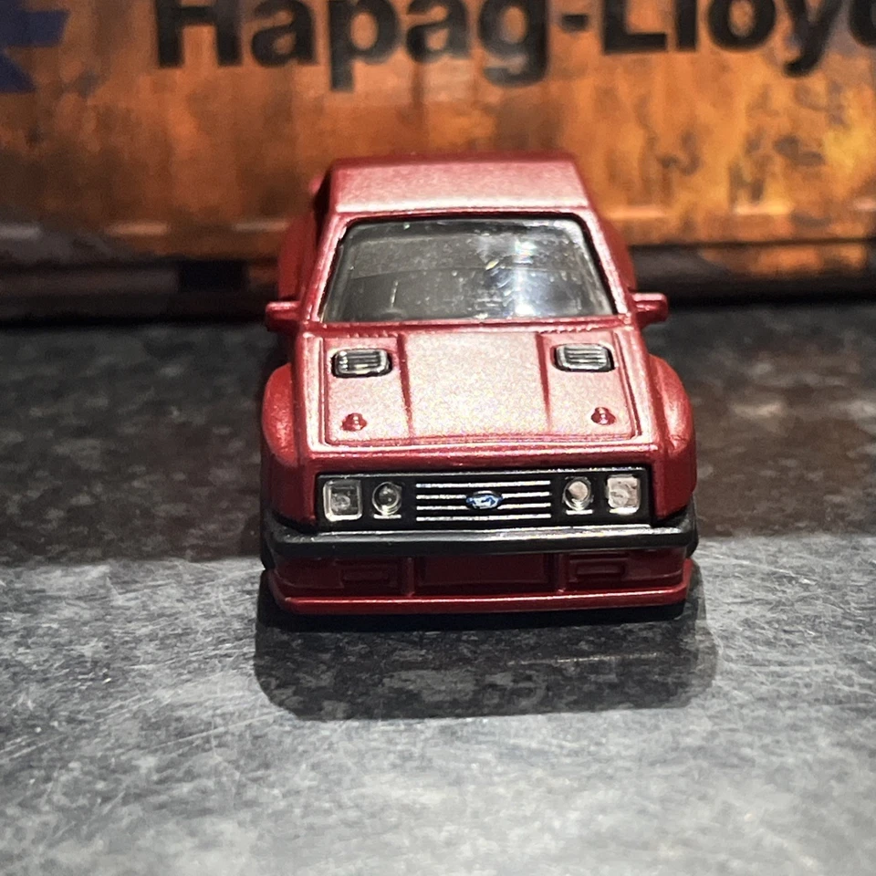 Ford Escort RS2000 personalizado Hot Wheels Foto 3 de 4