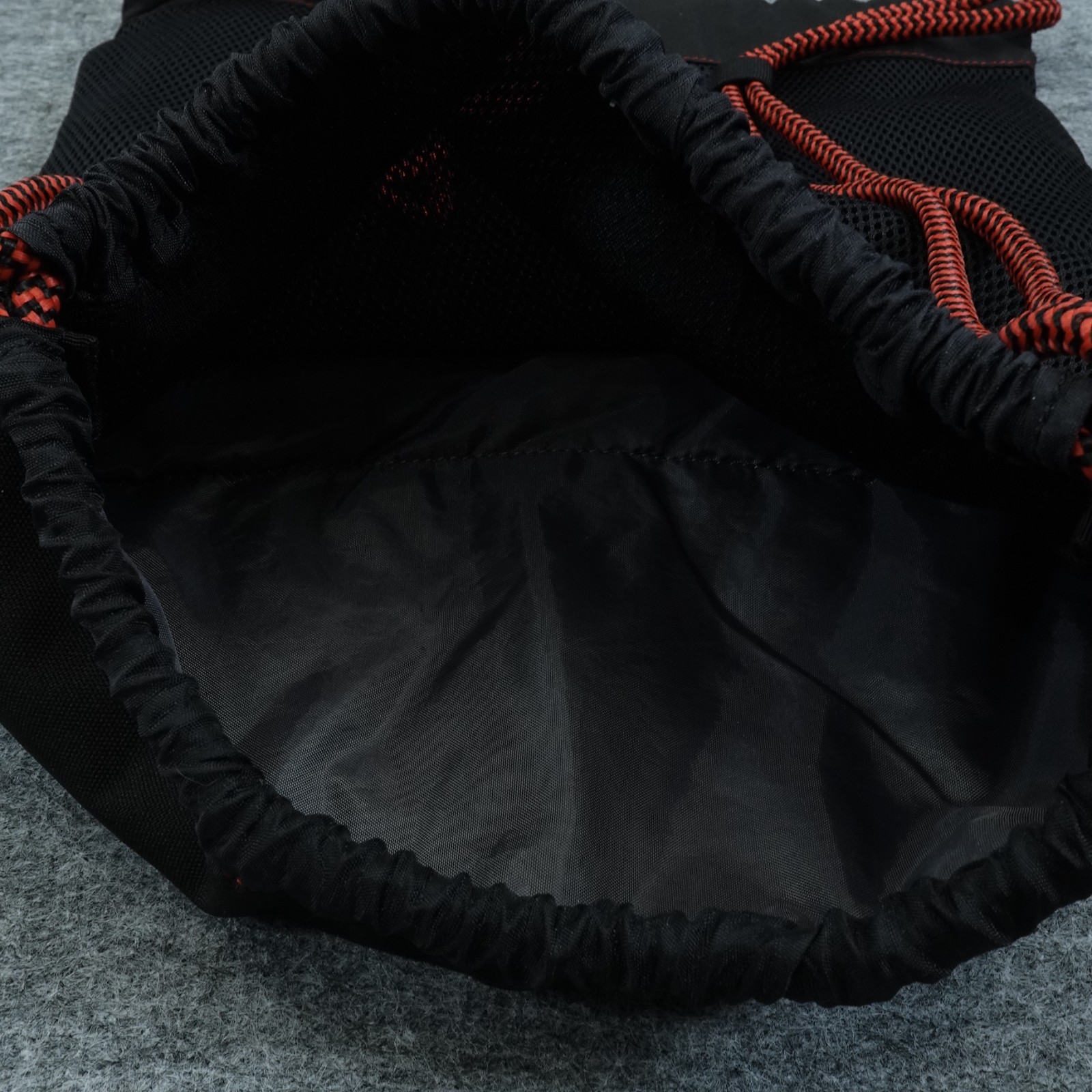 Titleist Cinch Drawstring Backpack Black Red Bag … - image 9