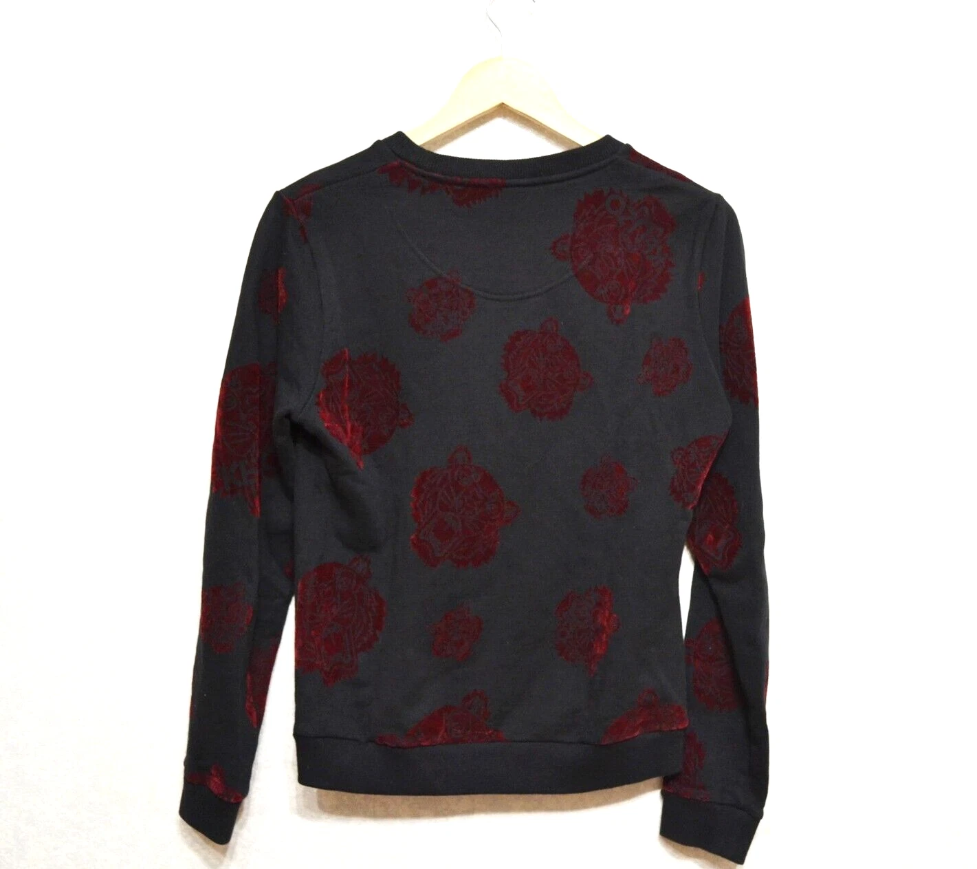 Felpa Kenzo Nera con logo tigre velluto rosso taglia M