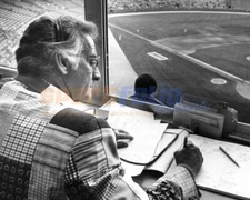 Broadcaster BOB UECKER Glossy 8x10 Photo Milwaukee Brewers Print Poster HOF 2003