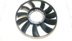 Volkswagen Passat 2004 Fan Blade 058121301b, Genuine #914487-31