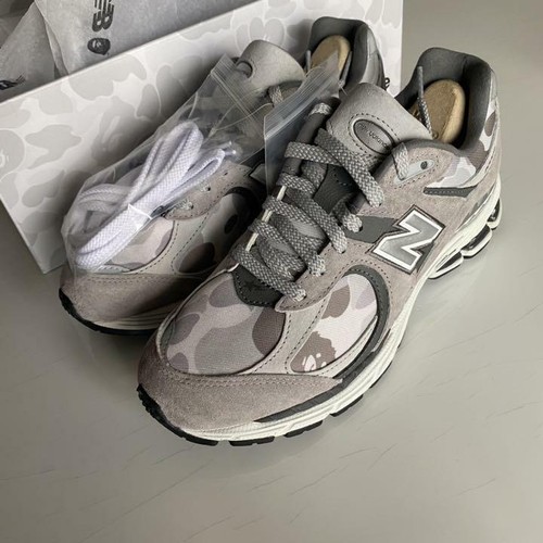 A BATHING APE BAPE NEW BALANCE ML 2002R 