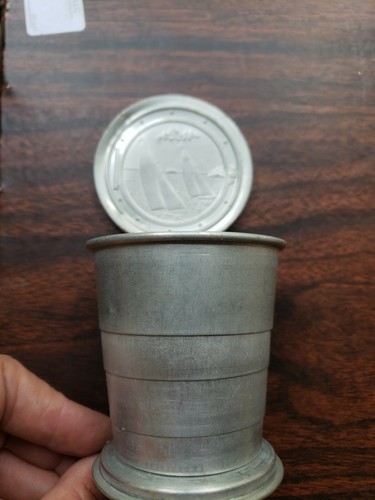 VINTAGE MADE IN USA ALUMINUM METAL SAILING SHIP COLLAPSABLE TRAVEL CUP - Picture 3 of 6