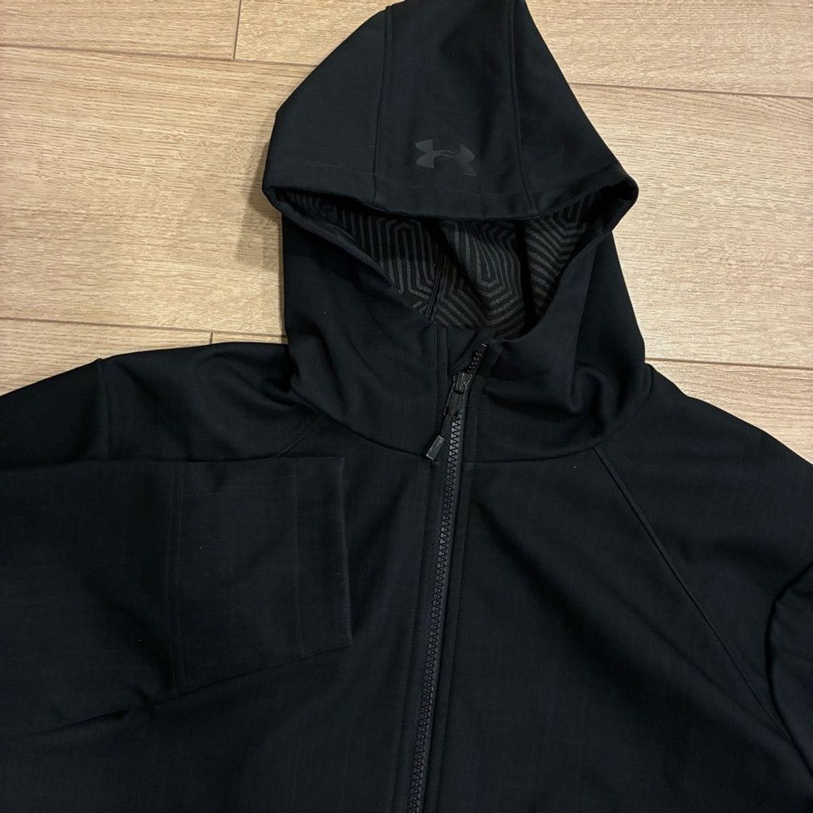 Under Armour Men's Black Storm Rain Jacket Hooded Size S