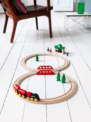 BRIO Classic Figur 8 Set 33028 22-teiliges Holzeisenbahn-Set - Top Preis-Leistungs-Verhältnis