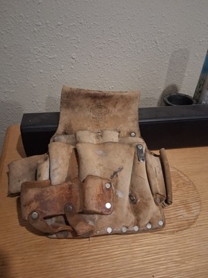 VINTAGE NICHOLAS TOOL POUCH VERY Old Leather Pliers Knife Pen Slots No 500