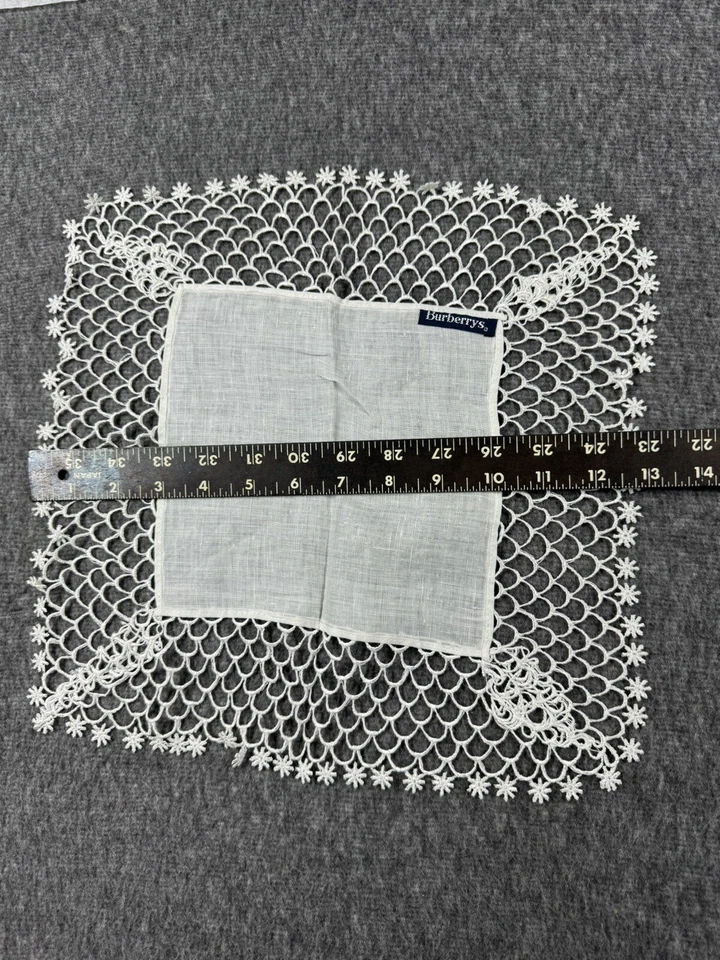 Burberrys Of London Womens Scarf Pocket Square Hanky White 13”x13” Lace Vintage — 第 3/4 张图片