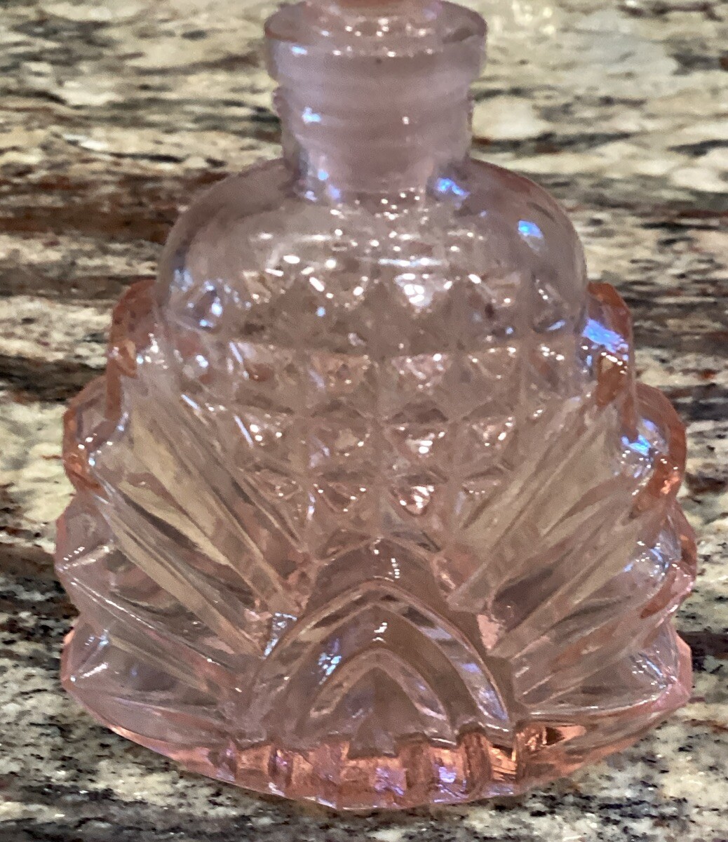 OCCUPIED JAPAN PINK PERFUME BOTTLE WITH DAUBER CUT GLASS 4”T