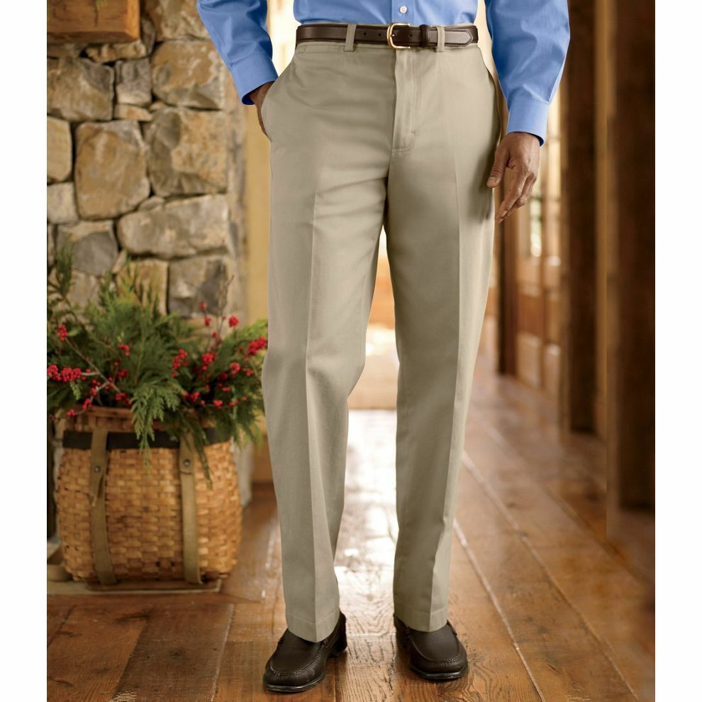 NWT Mens 36x30.5 LL Bean Classic Fit Plain Front Wrinkle NWT Mens 36x30.5 LL Bean Classic Fit Plain Front Wrinkle