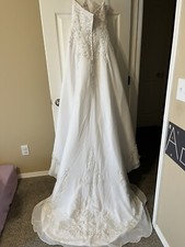 wedding dress size 8 pre owned