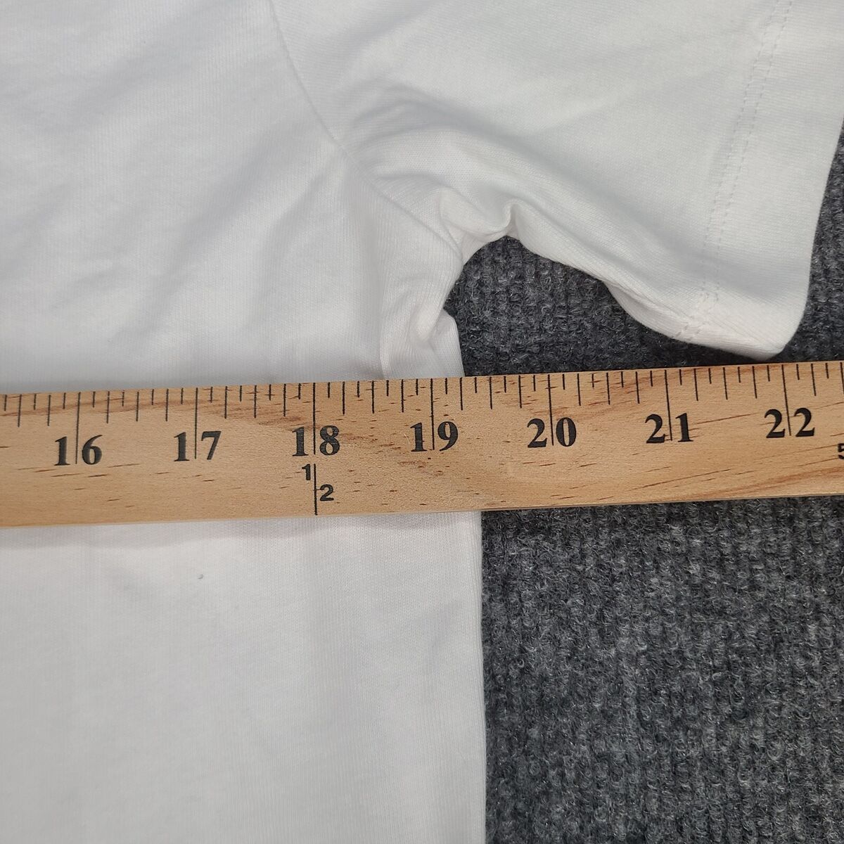 s-l1200.jpg s-l1200.jpg