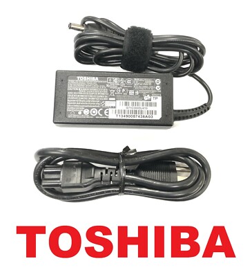 Genuine New Toshiba 45W 19V AC Power Charger For Satellite C75D-B7304 C75D-B7320