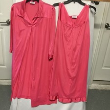 vintage vanity fair peignoir set Size L Dark Pink Nightgown Robe 2 Piece Set USA