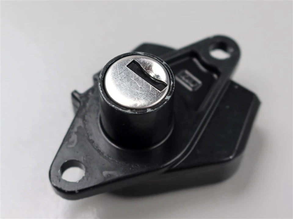 Genuine MV Agusta Brutale 800 Drag Star 2014 model key set - Image 4 of 4