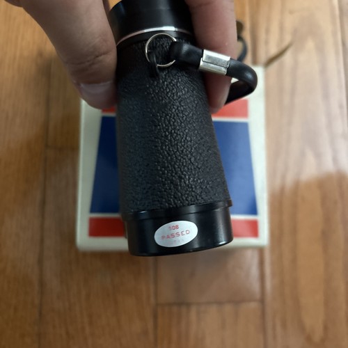 Tasco Binoculars Lightweight Made In Japan 4x30 Open Box Black Coated - Picture 7 of 7