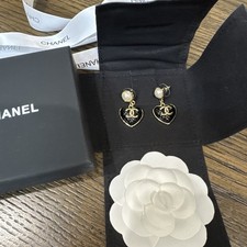 ORECCHINI CHANEL CC GOCCIA 2C5 V Oro, Bianco e Nero Made in France Classici