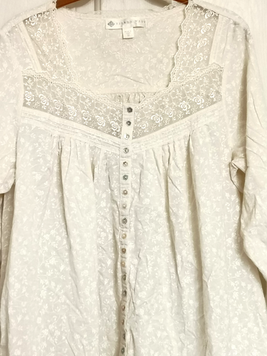 Camisón Eileen West Botón Frontal Beige Blanco Floral Encaje Borde Bolsillos Mediano - Imagen 2 de 7